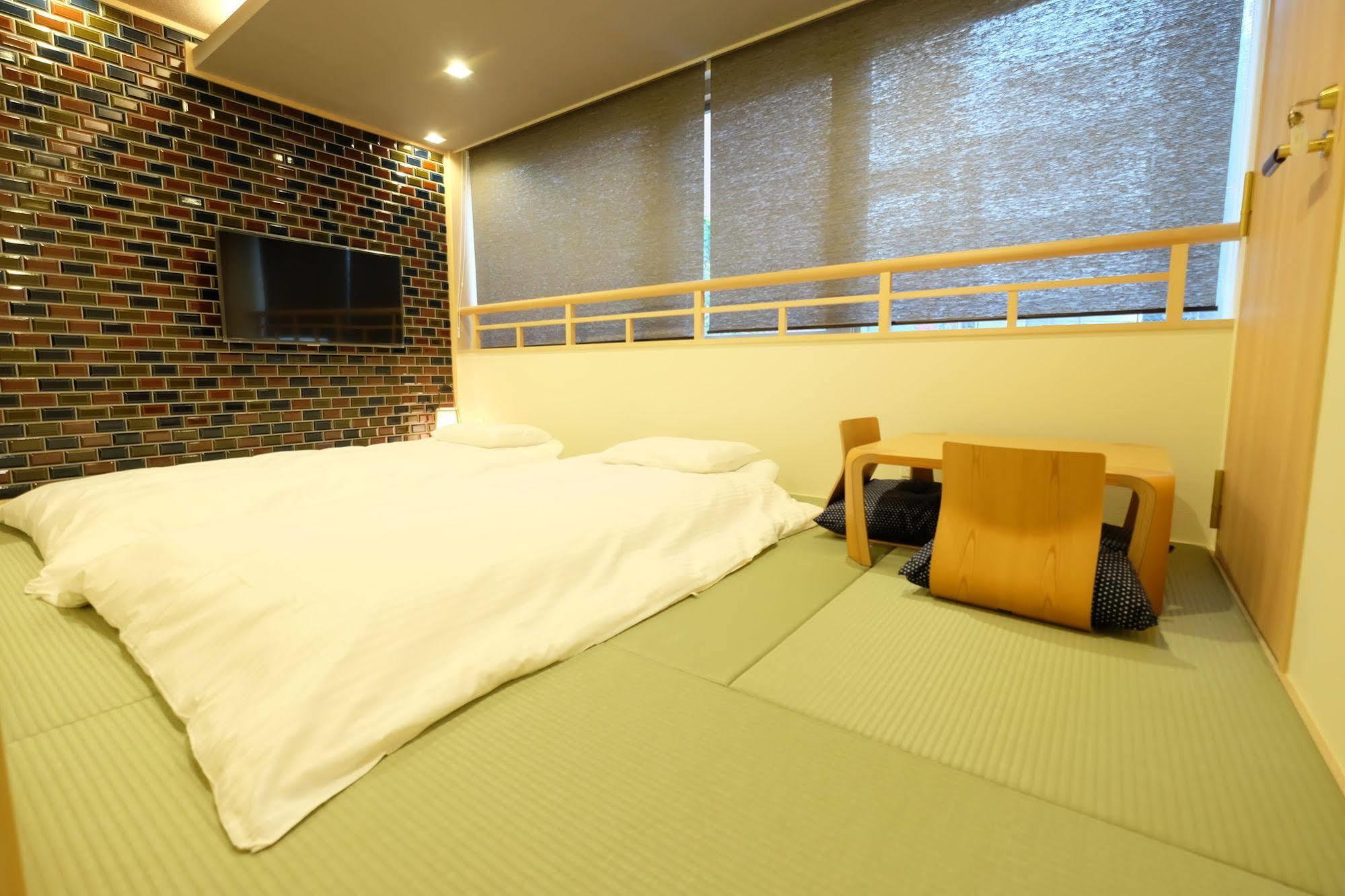 東心斎橋おおきにアパート Ookini Ryokan & Apartment Osaka Exterior foto